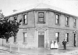 Builders Arms Hotel_historic_web