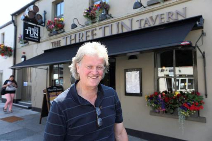 wetherspoons-boss-tim-martin_independent-ie_25w