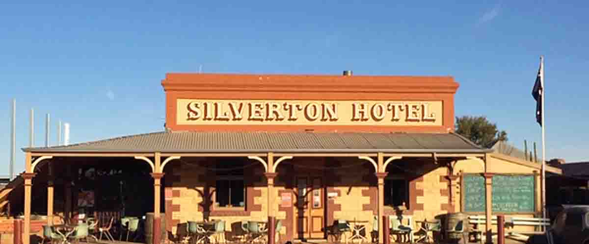 Outback Icon Silverton Hotel To Market Pubtic