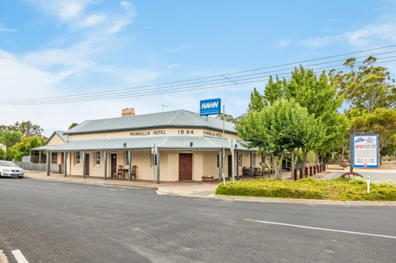 MUNDULLA HOTEL