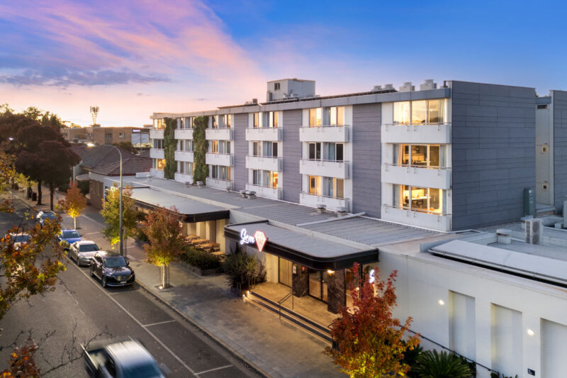 GEM HOTEL