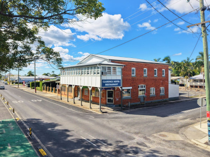 CLARENCE HOTEL
