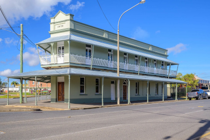 ENGINEERS ARMS