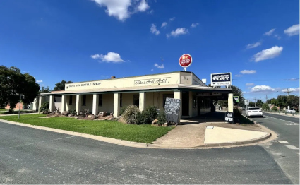TARA’S HALL HOTEL